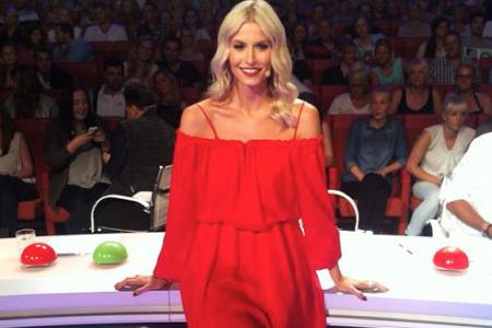 Lena Gercke verzaubert in rot Lena Gercke verzaubert in rot