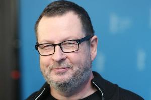 Oben ohne, mit Glatze: Lars von Trier im Interview