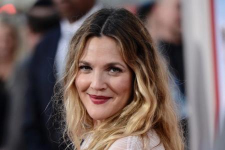 Drew Barrymore trauert um ihre Halbschwester Jessica Drew Barrymore trauert um ihre Halbschwester Jessica