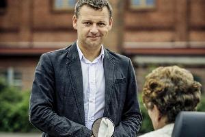 Kult-Omi Renate Bergmann will Philipp Lahm füttern
