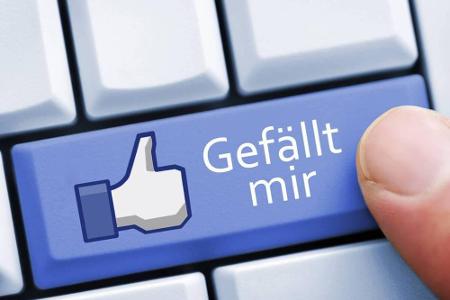 Vier von zehn Deutschen sind täglich auf Facebook zu finden Vier von zehn Deutschen sind täglich auf Facebook zu finden