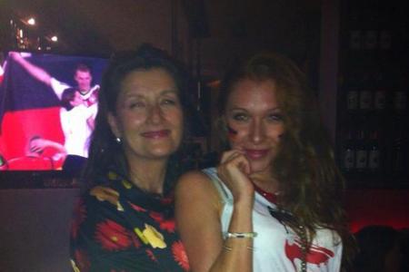 Verstehen sich offensichtlich wieder: Georgina Fleur und ihre Mutter Gerti Verstehen sich offensichtlich wieder: Georgina Fleur und ihre Mutter Gerti