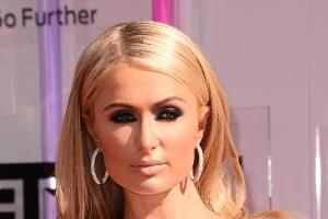 Blutige Schlägerei bei Paris Hilton