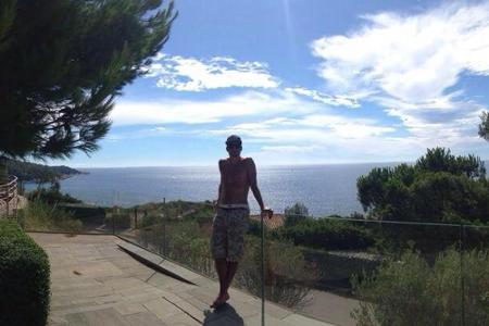 Mats Hummels relaxt im Urlaub in Kroatien Mats Hummels relaxt im Urlaub in Kroatien