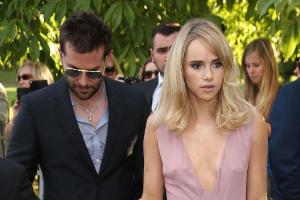 Hat sich Bradley Cooper verlobt?