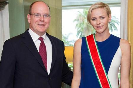 Das Fürstenpaar von Monaco: Albert II. und seine Frau Charlène Das Fürstenpaar von Monaco: Albert II. und seine Frau Charlène