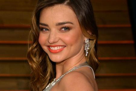 Strahle-Frau Miranda Kerr