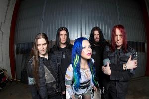 Alissa White-Gluz: "Natürlich gibt es blöde Sprüche"