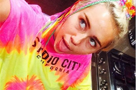 Miley Cyrus im Hippi-Look auf Instagram Miley Cyrus im Hippi-Look auf Instagram