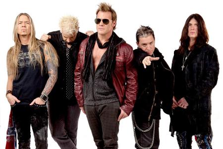 Chris Jericho (Mitte) und seine Kollegen von Fozzy Chris Jericho (Mitte) und seine Kollegen von Fozzy