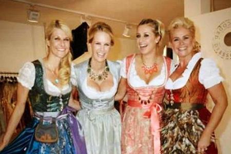 Auch Promi-Damen wie Claudia Effenberg (r.) und Verena Kerth (2. v. r.) tragen schicke Dirndl Auch Promi-Damen wie Claudia Effenberg (r.) und Verena Kerth (2. v. r.) tragen schicke Dirndl