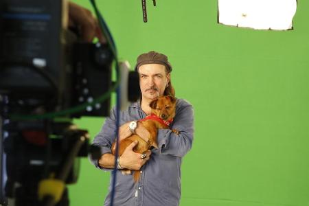 Schauspieler Andreas Hoppe und seine Hund Bruno Schauspieler Andreas Hoppe und seine Hund Bruno