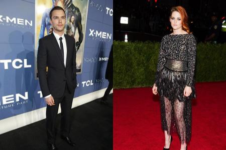Sind momentan gemeinsam geschäftlich in Tokio: Nicholas Hoult und Kristen Stewart Sind momentan gemeinsam geschäftlich in Tokio: Nicholas Hoult und Kristen Stewart