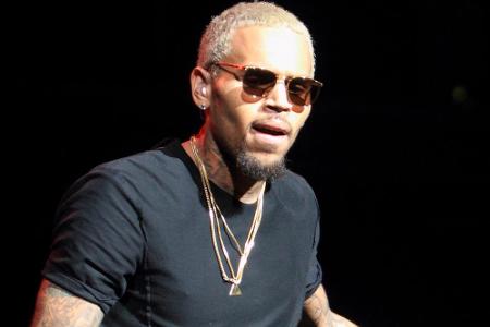 Die Karriere stagniert und nun ist auch noch die Freundin weg: Chris Brown Die Karriere stagniert und nun ist auch noch die Freundin weg: Chris Brown