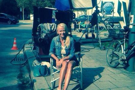 Jenny Elvers am Set von Jenny Elvers am Set von