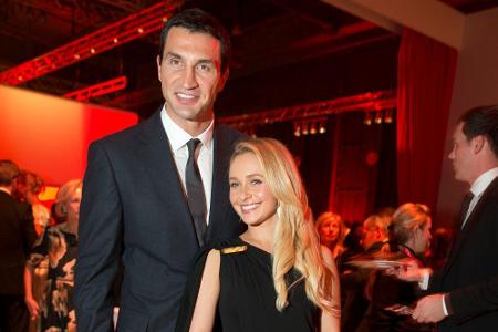 Ungleiches Paar: Wladimir Klitschko ist um einiges größer als seine Hayden Ungleiches Paar: Wladimir Klitschko ist um einiges größer als seine Hayden