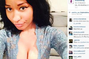 Jetzt von vorne: Nicki Minaj präsentiert sich halbnackt