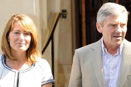Nutzen jede Gelegenheit, um von dem Promi-Status ihrer Tochter Kate zu profitieren: Carole und Michael Middleton Nutzen jede Gelegenheit, um von dem Promi-Status ihrer Tochter Kate zu profitieren: Carole und Michael Middleton