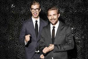 Joko und Klaas verleihen den "Grimme-Preis der Straße"