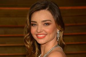 Miranda Kerr tritt für ihren Sohn kürzer