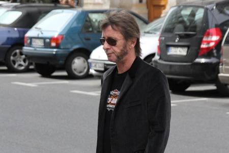 Phil Rudd hat schon wieder Ärger mit der Justiz Phil Rudd hat schon wieder Ärger mit der Justiz