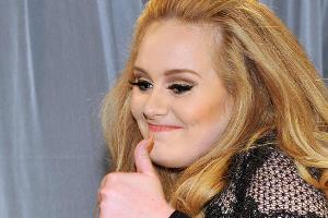 Adele dementiert Trennung