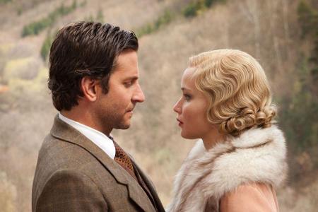 Jennifer Lawrence und Bradley Cooper in Jennifer Lawrence und Bradley Cooper in