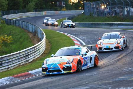Porsche Cayman GT4 - Startnummer #320 - 24h-Rennen Nürburgring 2017 - Nordschleife