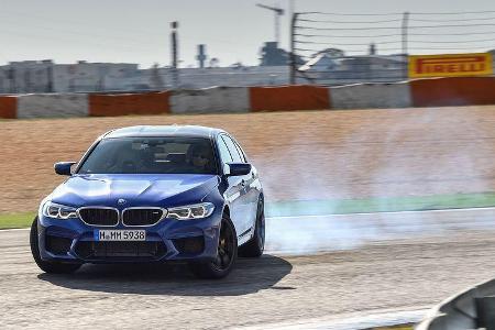 BMW M5 (2018) Fahrbericht Estoril