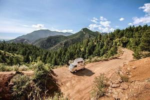 VW T2 Westfalia in den Rocky Montains