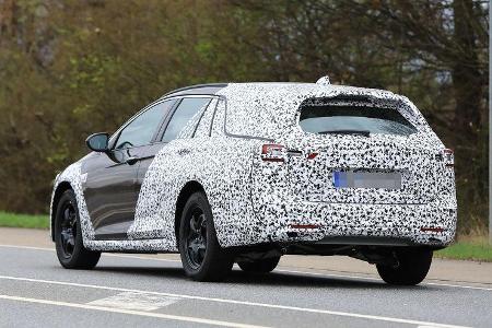Opel Insignia Country Tourer Erlkönig