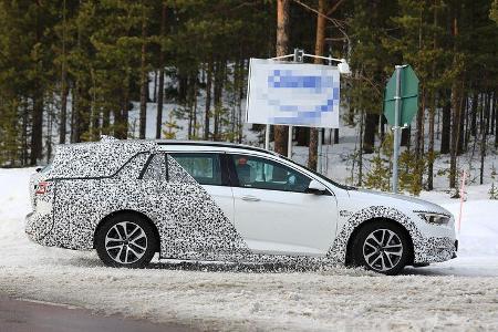 Opel Insignia Country Tourer Erlkönig