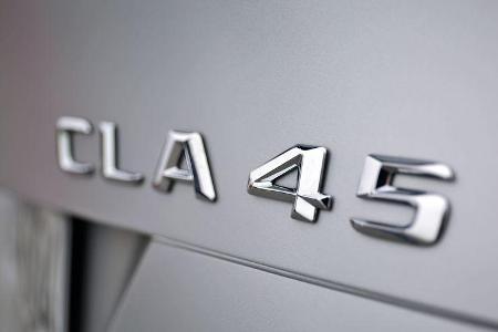 Mercedes-AMG CLA 45 4Matic, Typenbezeichnung