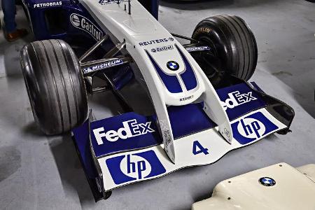 Williams-BMW FW26 - Baujahr 2004 - Formel 1 - Rennwagen - BMW Depot