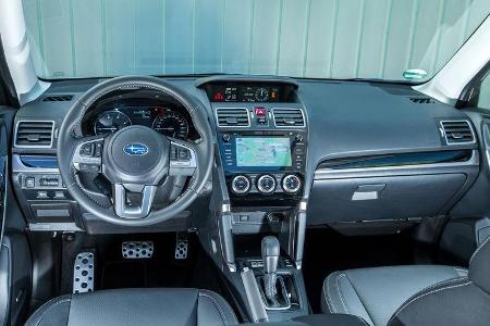 Subaru Forester 2.0D, Cockpit