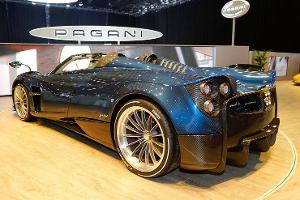 Pagani Huayra Roadster auf Genfer Autosalon 2017