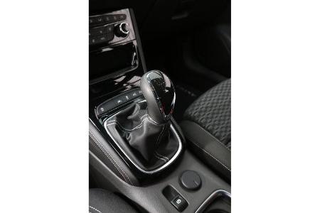 Opel Astra 1.0 DI Turbo, Schalthebel
