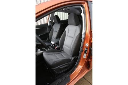 Hyundai i30 1.4, Fahrersitz