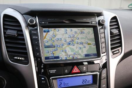Hyundai i30 1.4, Navi