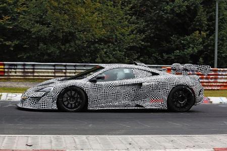 McLaren 675LT Rennversion MV715-23 Erlkönig