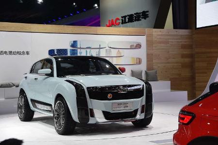 Qoros zeigt den PHEV auf der Shanghai Auto Show.
