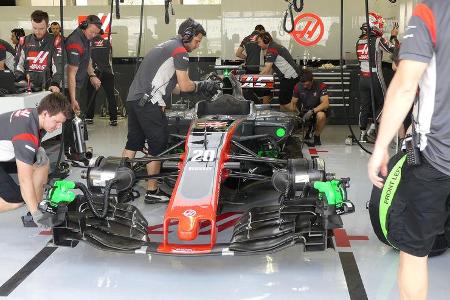 Kevin Magnussen - HaasF1 - Formel 1 - Testfahrten - Bahrain - Mittwoch - 19.4.2017