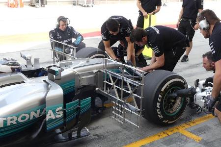 Valtteri Bottas - Mercedes - Formel 1 - Testfahrten - Bahrain - Mittwoch - 19.4.2017