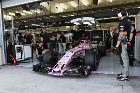 Esteban Ocon - Force India - Formel 1 - Testfahrten - Bahrain - Mittwoch - 19.4.2017