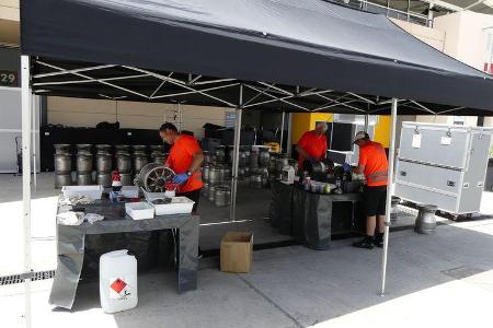 HaasF1 - GP Bahrain - Sakhir - Mittwoch - 12.04.2017