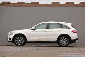 Mercedes GLC 350e (2017)