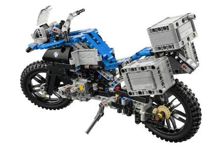 LEGO Technic BMW R 1200 GS Adventure