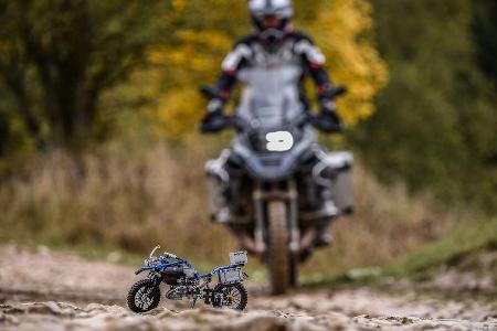 LEGO Technic BMW R 1200 GS Adventure