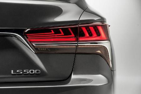 Lexus LS 2017