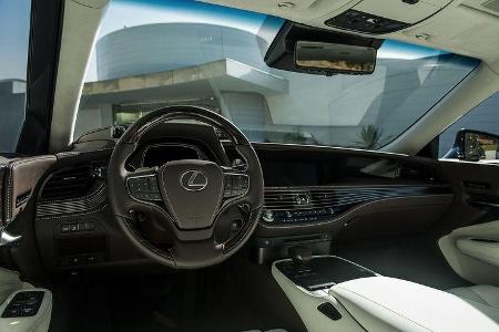 Lexus LS 2017